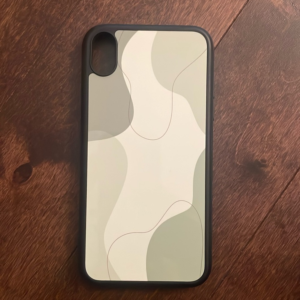 Green iPhone XR case
